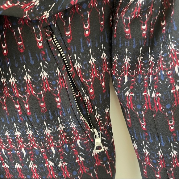 Patterned jacket with lightly pleated collar - Picture 3 of 10